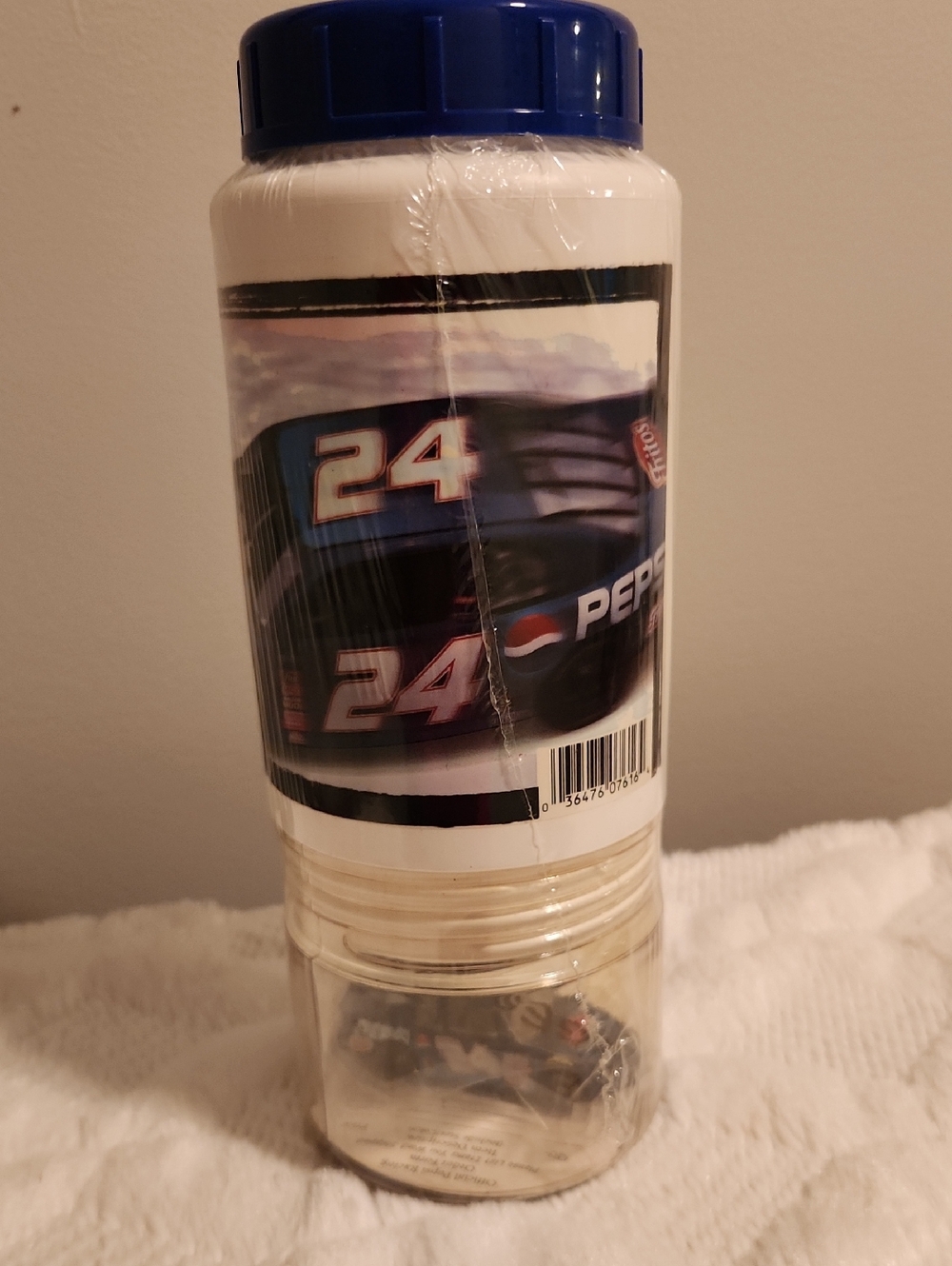 Jeff Gordon Cup - Picture 3 of 5
